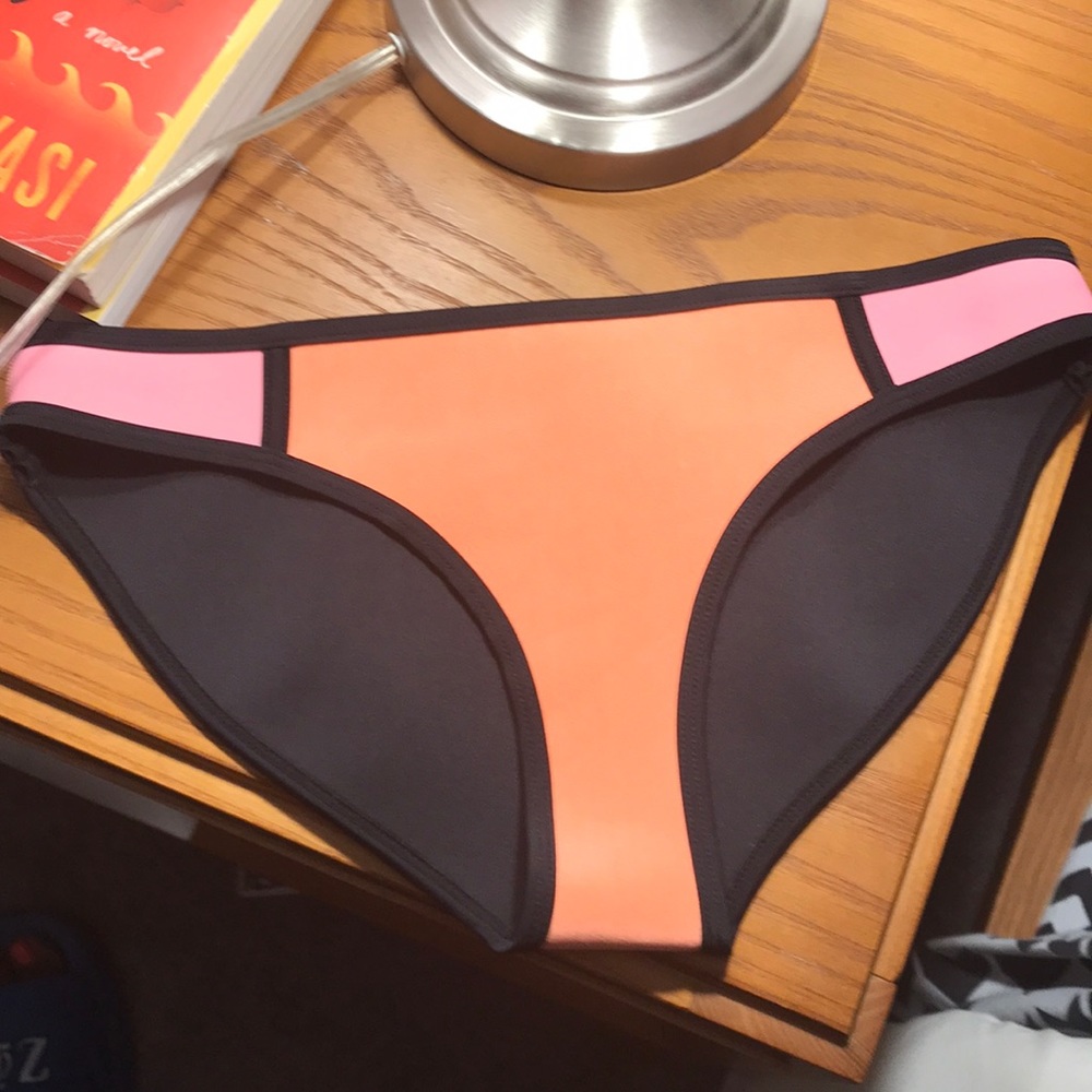 Triangl bottom